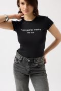 Baskılı Likralı Crop T-Shirt resmi